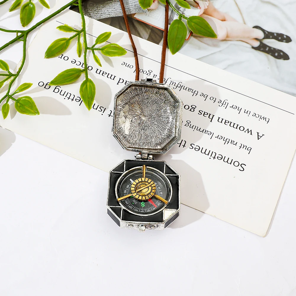 Jack Sparrow Box Compass Pendant Necklace Unisex Wanderlust Themed Cosplay Jewelry Choker for Men And Women thumbnail 5