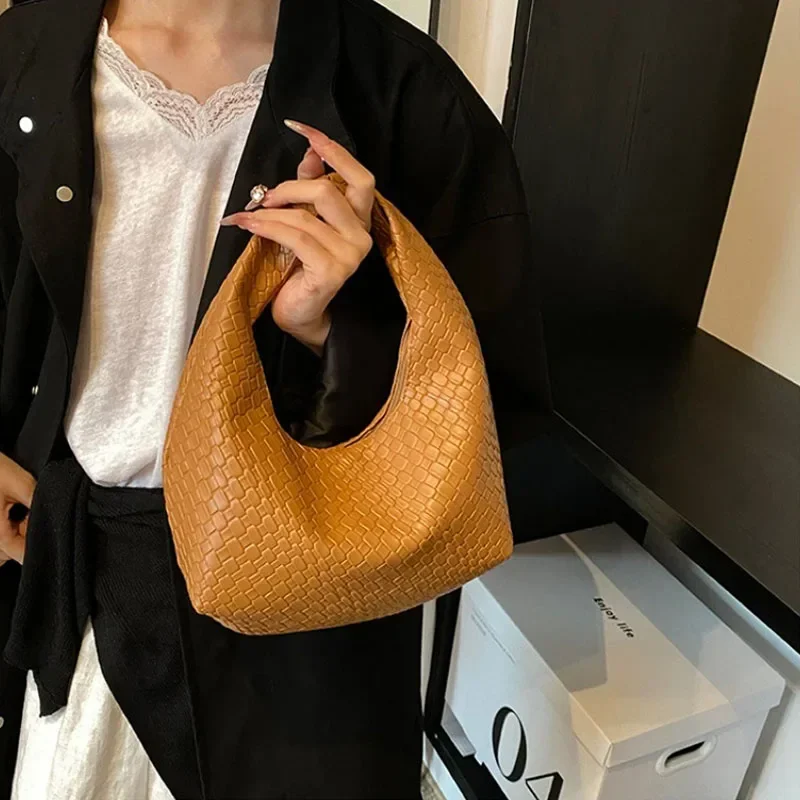 Retro Casual Versatile PU Leather Tote Bag,Fashion Woven Embossed Shoulder Bags ,Knotted Decorative Hobo Bag,Pleated Cloud Bag thumbnail 6