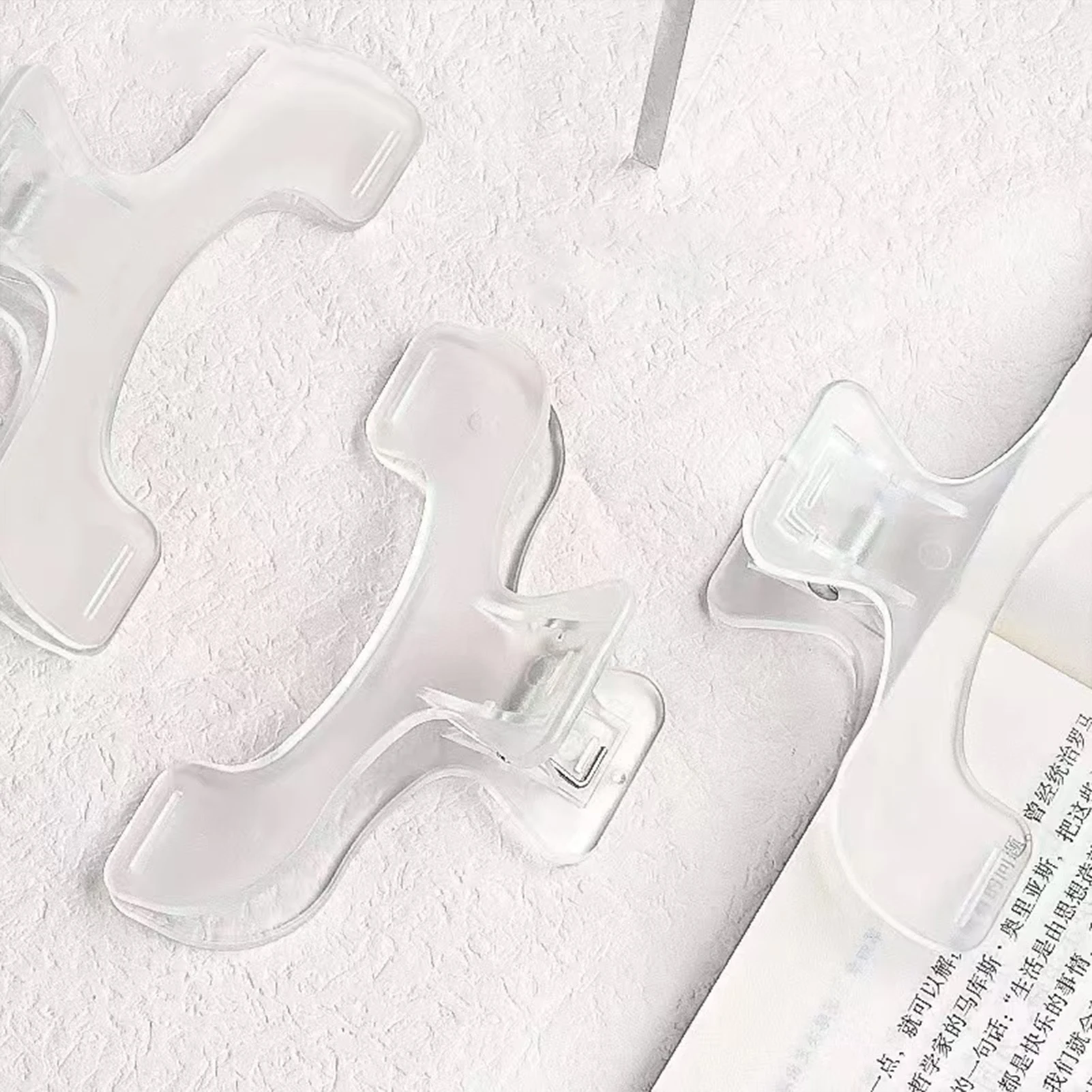 Extra Large Transparent Book Clip Plastic Page Holder for Reading Study Office Classroom Bookmark Stationery thumbnail 4