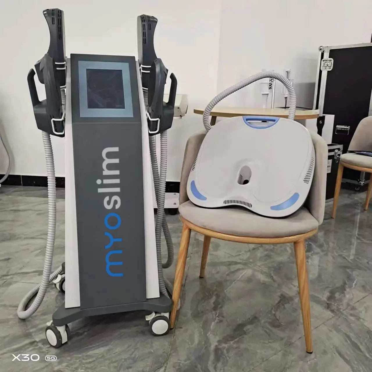 Myoslim Ems Body Sculpt Machine 15T 6500W EMS Neo Rf Sculpting Fat Slimming Burning Muscle Stimulation Electromagnetic Therapy thumbnail 6