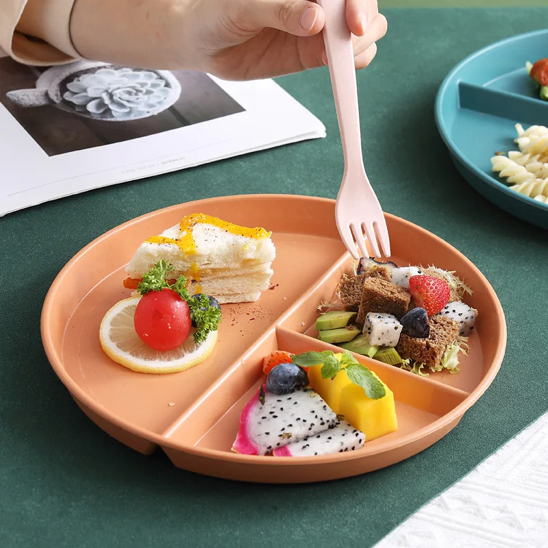 1pc Divided Breakfast Plate,3 Grids Round Plastic Individual Plate,Reusable Healthy Diet And Weight Loss Plate, Picnic Plate thumbnail 2