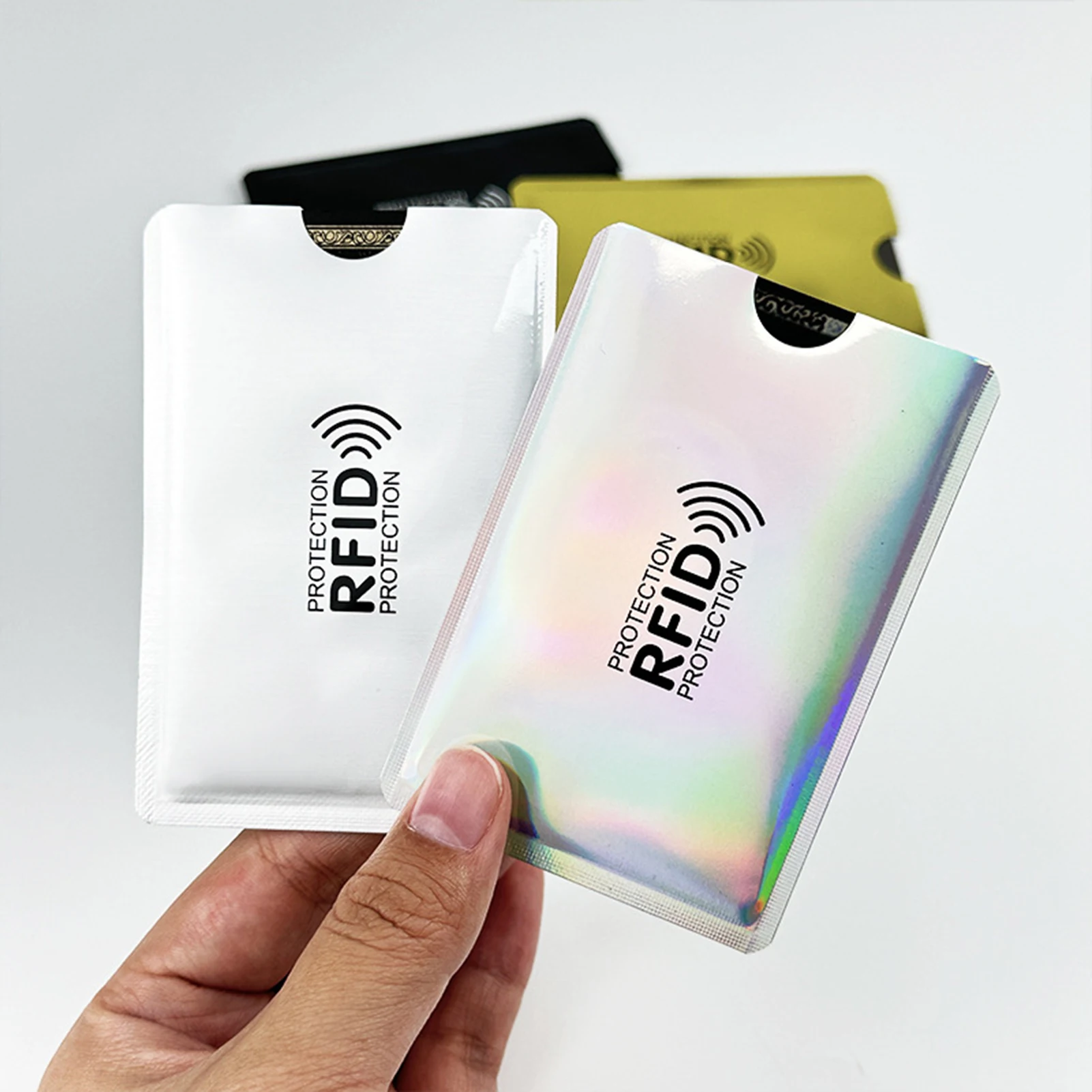 1Pc New Anti Bank Card Holder Metal Nfc Blocking Reader Lock Id Credit Card Bag Men Women Laser Aluminium Card Case Protect thumbnail 2