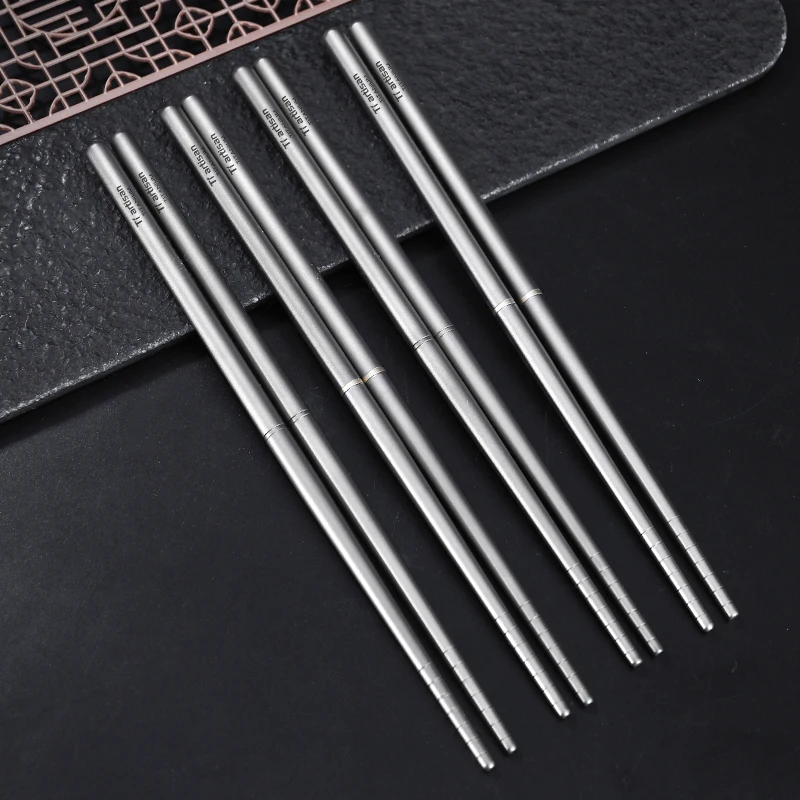 Tiartisan Pure Titanium Ultralight Detachable Chopsticks Outdoor Camping Picnic Portable Durable Chopsticks Tableware thumbnail 4