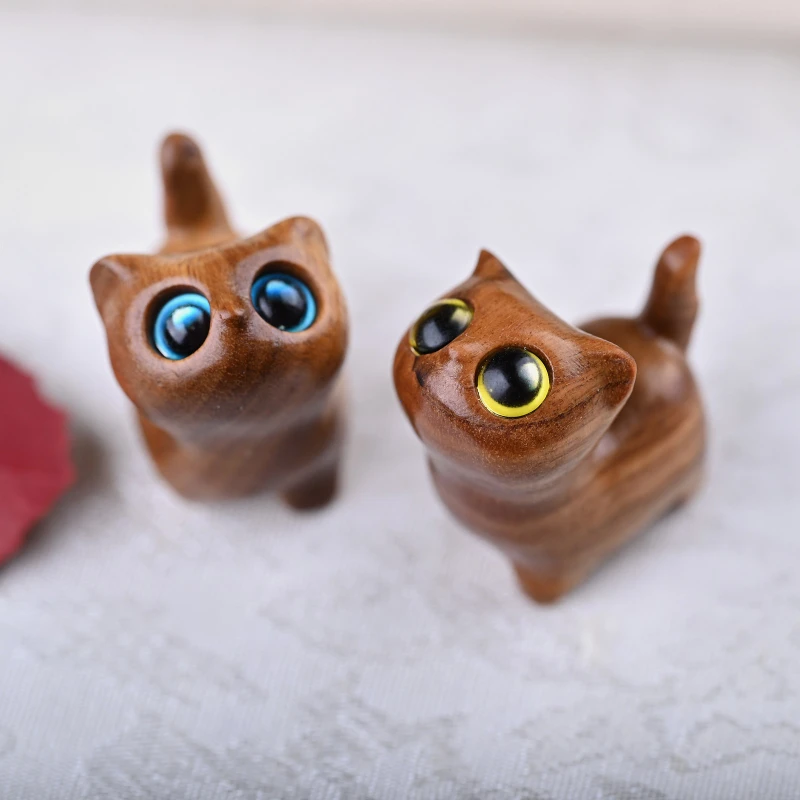 Charming Wooden Kitten Cat Figurine Handcrafted Cat Decor for Car Home Interior Decor Accessories Ideal Gifts