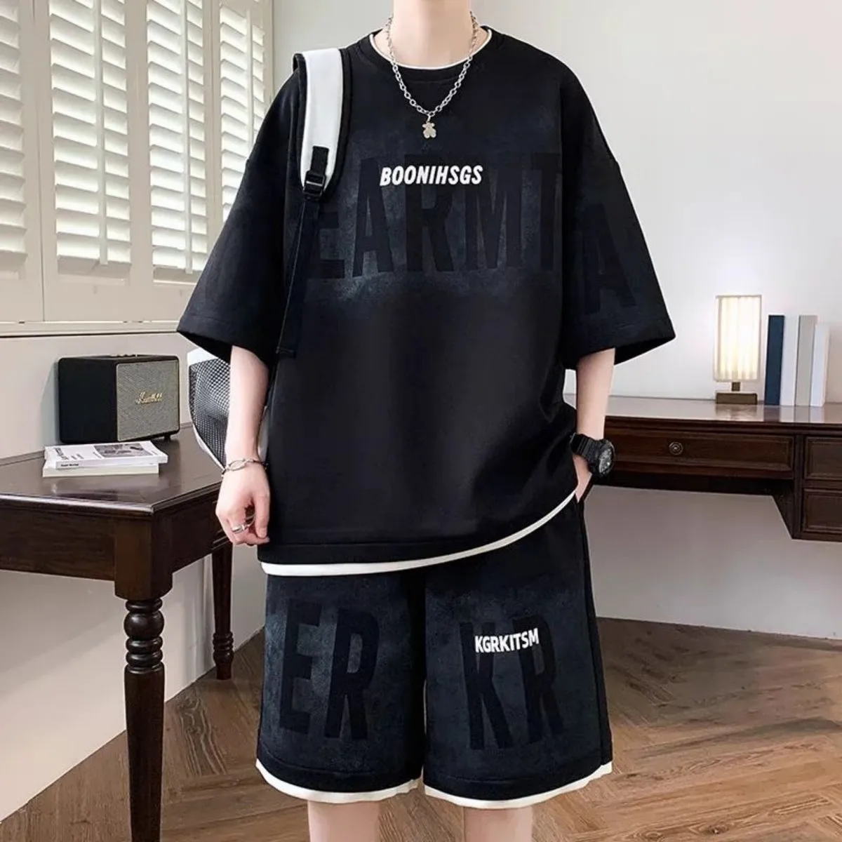 Men's fashion personality letter printed short sleeved shorts two-piece set outdoor sports breathable T-shirt set thumbnail 3