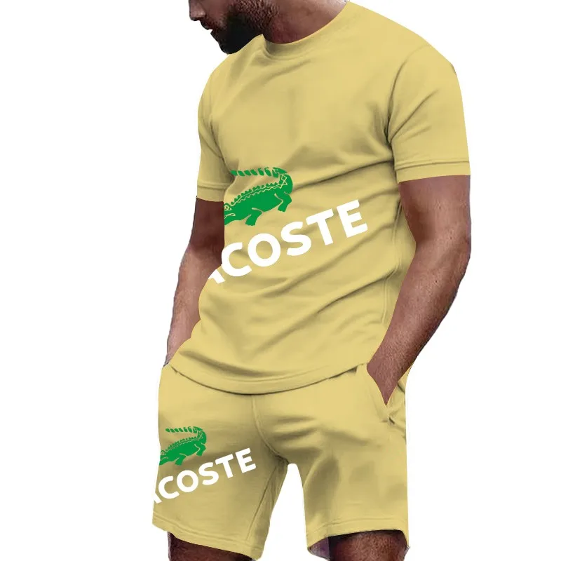 2025 men's fashion, T-shirts, short sleeves and shorts, casual wear, summer trends.