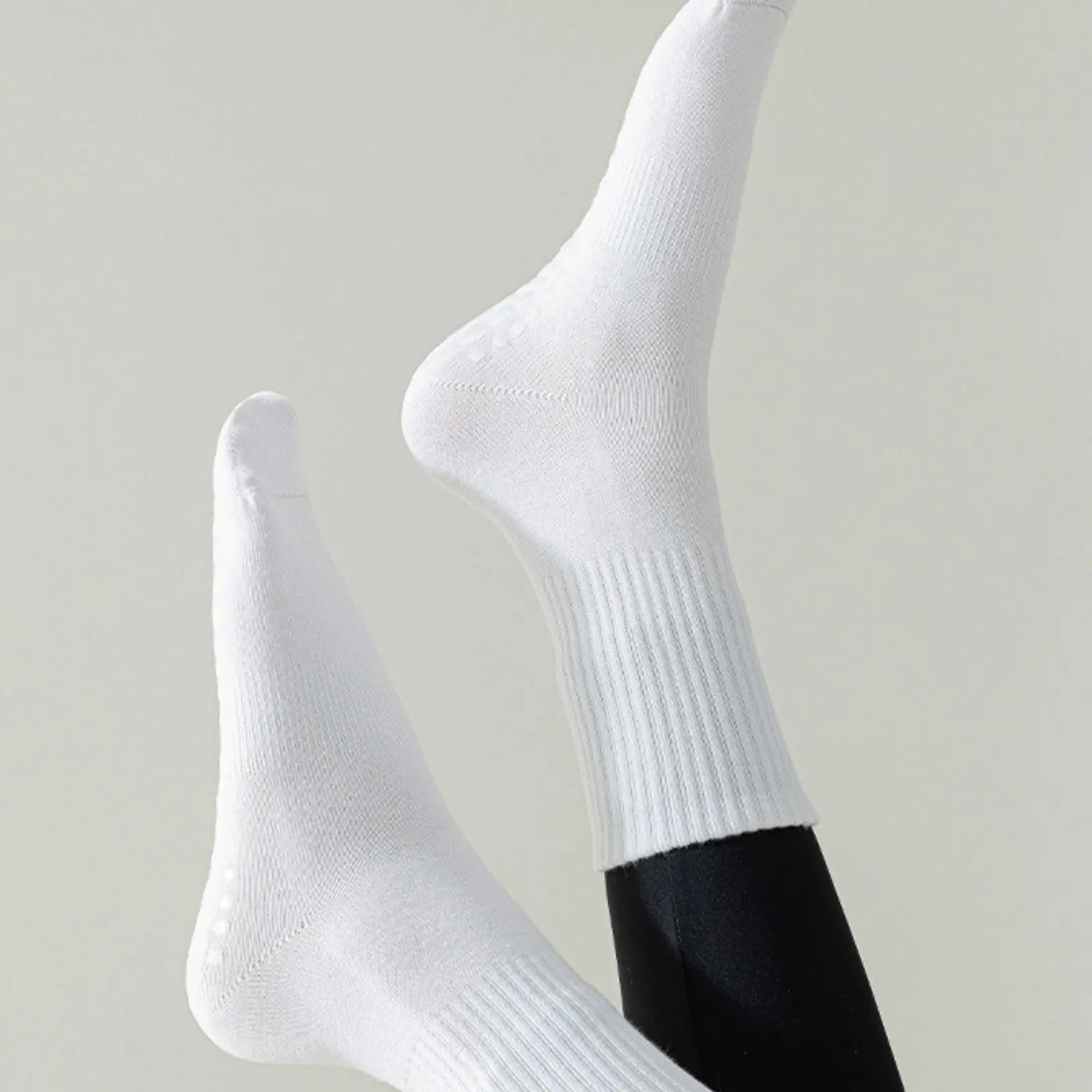 RMSWEETYIL 2 Pairs Pilates Yoga Socks with Grips for Women Non Slip Grip Dance Ballet Non Skid Exercise Sticky Socks  for Womens thumbnail 4