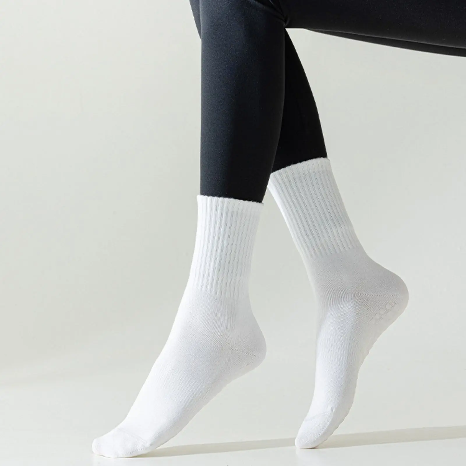 RMSWEETYIL 2 Pairs Pilates Yoga Socks with Grips for Women Non Slip Grip Dance Ballet Non Skid Exercise Sticky Socks  for Womens thumbnail 3