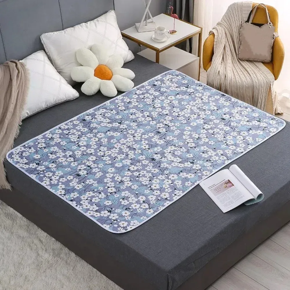 Soft Waterproof Baby Urine Mat Washable Flower Pattern Bedding Urine Pads Breathable Bed Protector Diaper Toddlers thumbnail 3