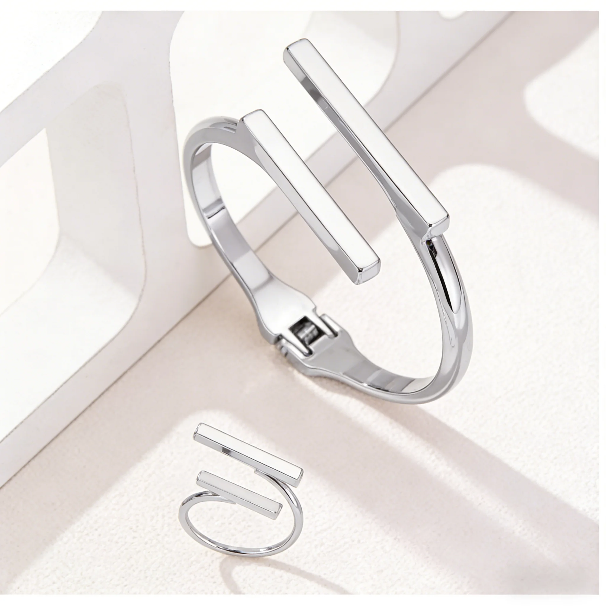 2pcs New Fashion Simple Design Geometric Open Bracelet Ring Set, Women's Personalized Trend Holiday Party Accessories Gifts thumbnail 3