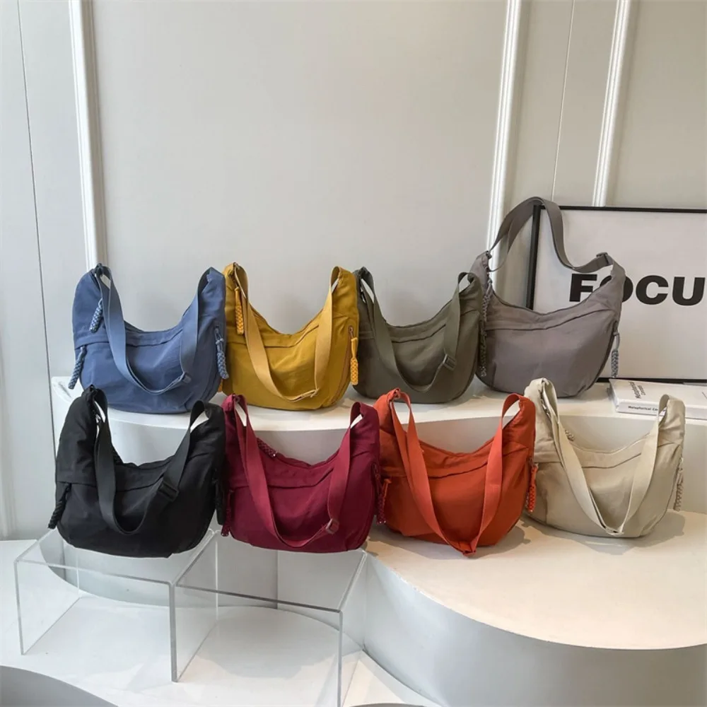 Casual Canvas Crossbody Bags Korean Simplified Large Capacity Sports Hobos Bag Solid Color Lightweight Dumpling Bag Women thumbnail 4
