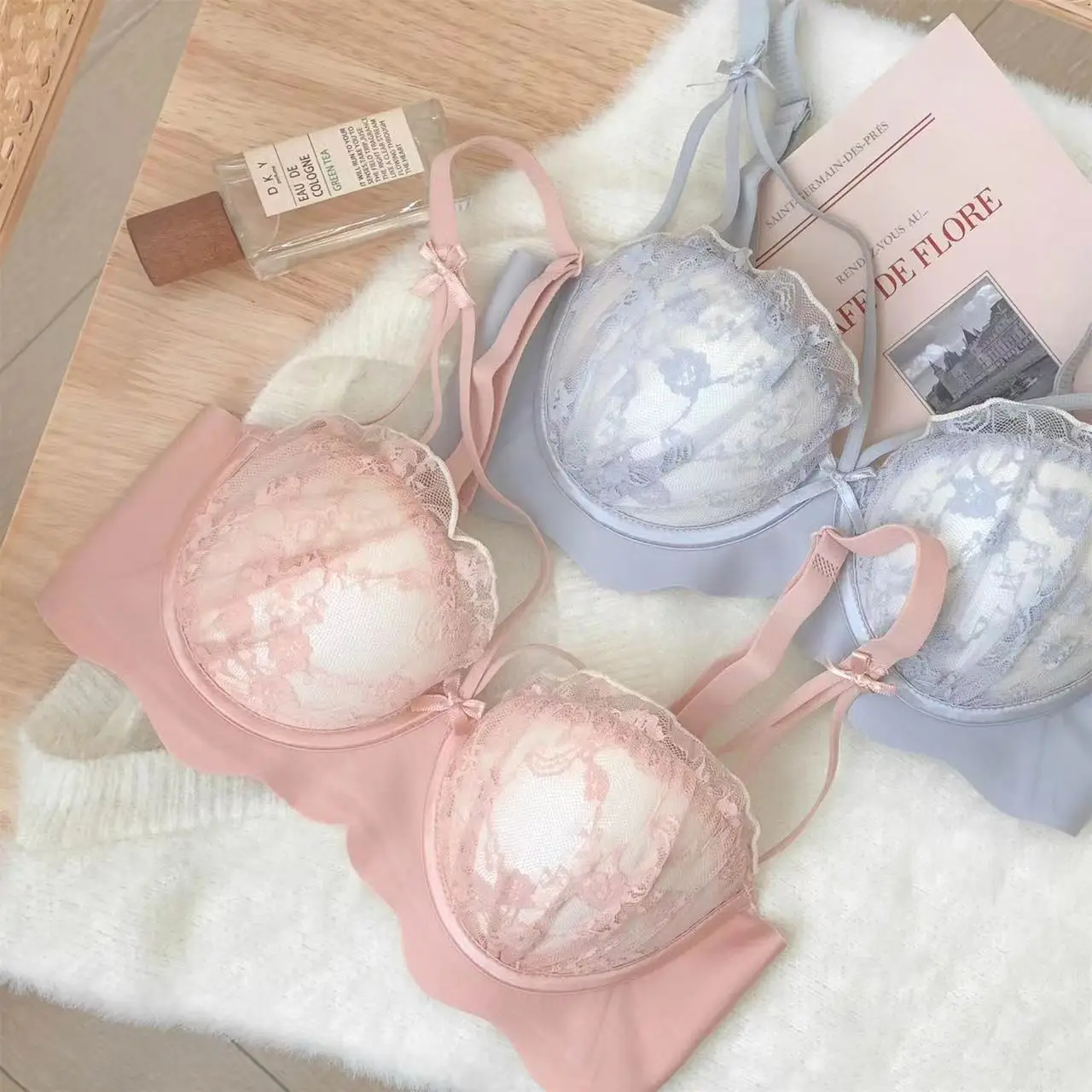 New Sweet and Cute Girl-free Undergarment Women's Comfortable Bra Cover Set thumbnail 2