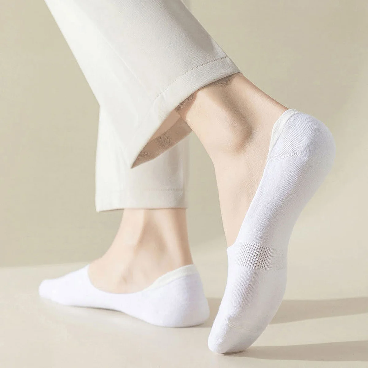 1/5 Pairs Men's Invisible Socks Slippers Cotton Silicone Non-slip Summer No-show Ankle Socks Casual Breathable Thin Boat Sock thumbnail 2