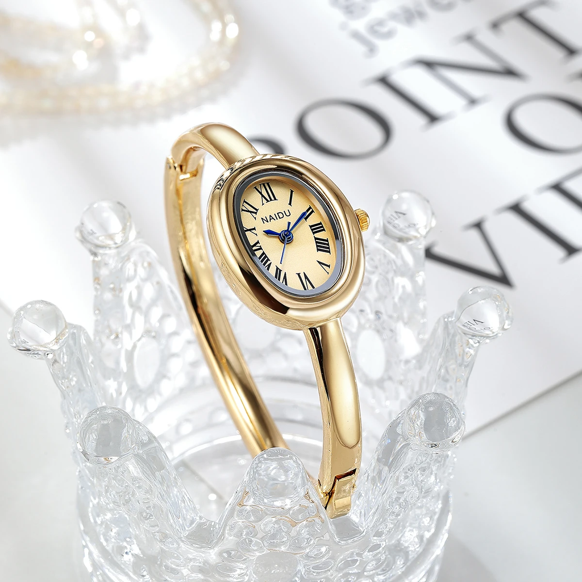 Casual, Versatile, Simple and Fashionable Roman Scale Display Women's Watch