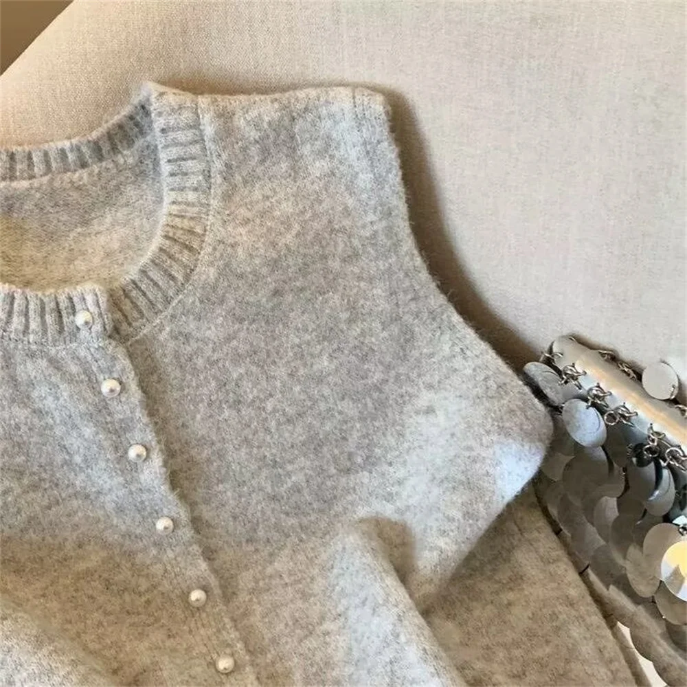 2026 Spring Autumn Korean Sleeveless Sweater Vest Round Neck Cardigan Simple Knit Waistcoat Comfortable Women's Clothing Top thumbnail 3
