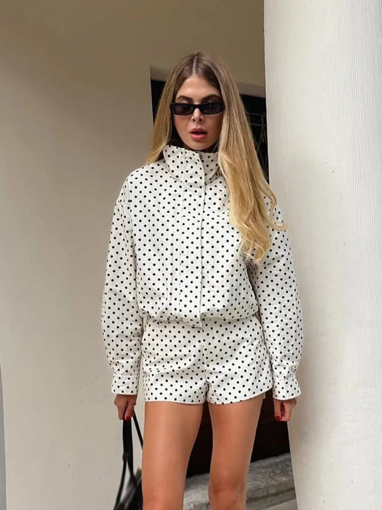 HH Woman Autumn Long Sleeves Turtleneck Zipper With Pockets Drawstring Casual Coats Women Fashion Polka Dot Printed Jacket thumbnail 6