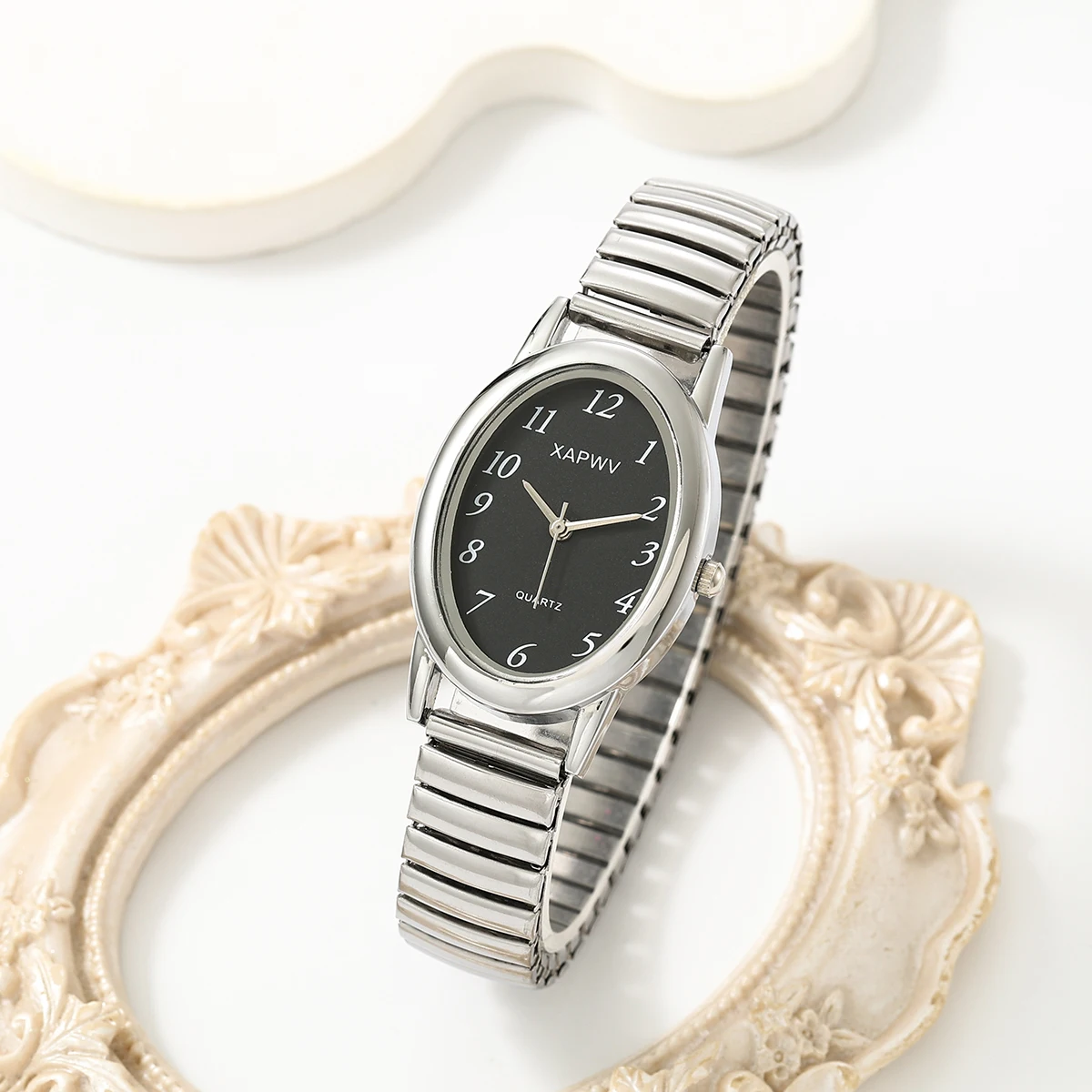 Arabic Digital Quartz Women's Watch Fashion Simple Women's Watch Trendy Personalized Stretch Steel Band Watch thumbnail 6