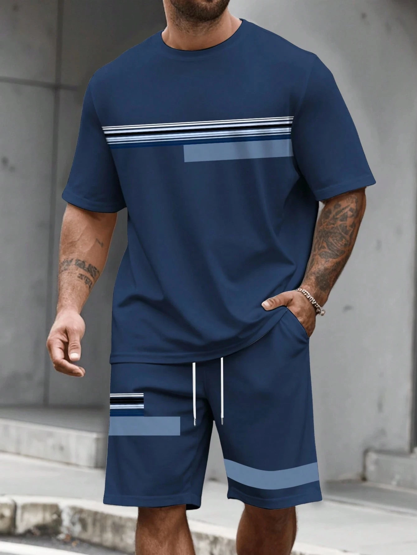 Casual Stripe Printed T-shirt Shorts Set Large Size Loose Men's Short Sleeve Tee Elastic Waist Shorts 2-piece Set Sports Clothes thumbnail 2
