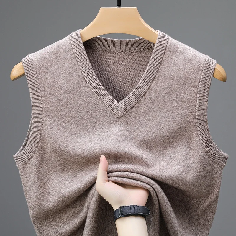 2025 Men's Casual Sweater Vest Warm Comfortable Autumn Winter Fashion Outerwear thumbnail 4