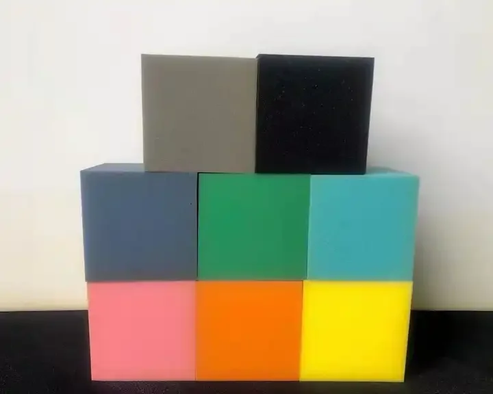 Wholesale High Density High Resilience Blocks Foam Cubes For Foam Pit For Gymnastics Trampoline Indoor Trampoline Park 20x20cm thumbnail 2
