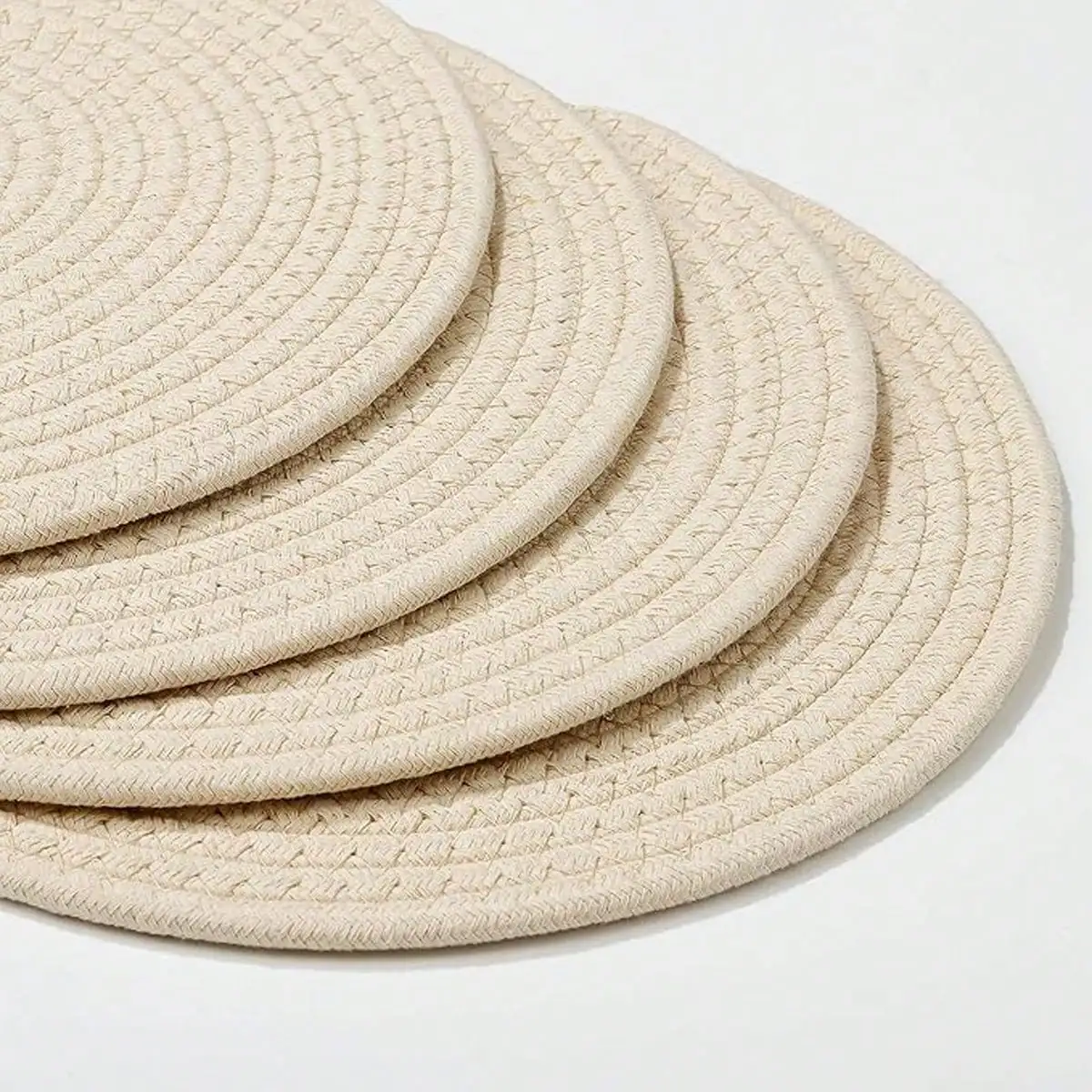 5/3/1Pcs Round Braided Placemats Round Table Mats for Dining Tables 15 Inch Washable Kitchen Table Place Mats Indoor thumbnail 3