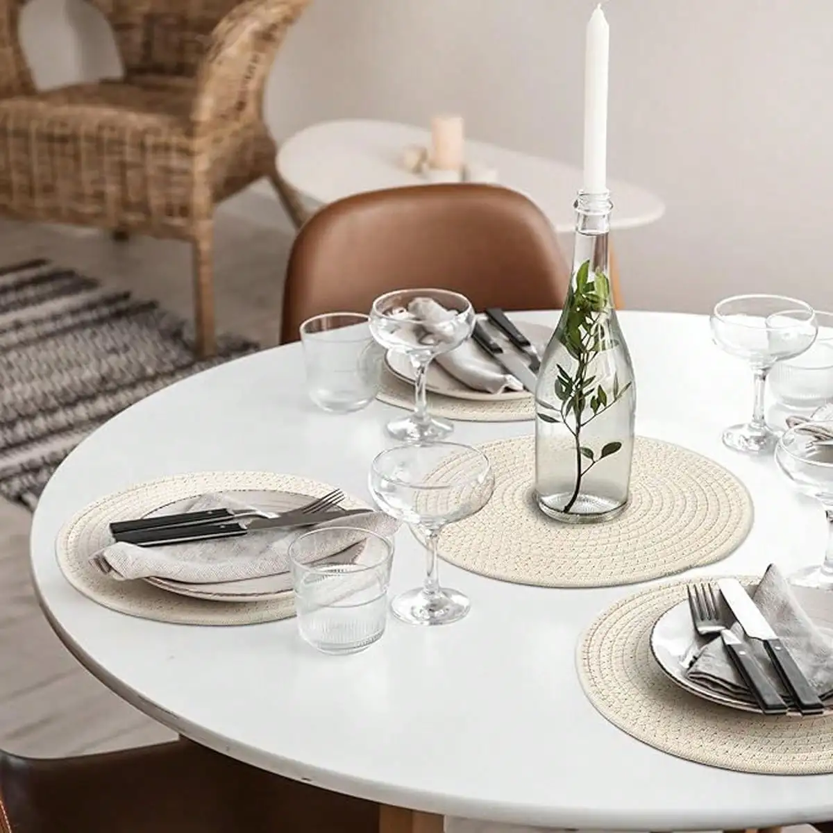5/3/1Pcs Round Braided Placemats Round Table Mats for Dining Tables 15 Inch Washable Kitchen Table Place Mats Indoor thumbnail 4