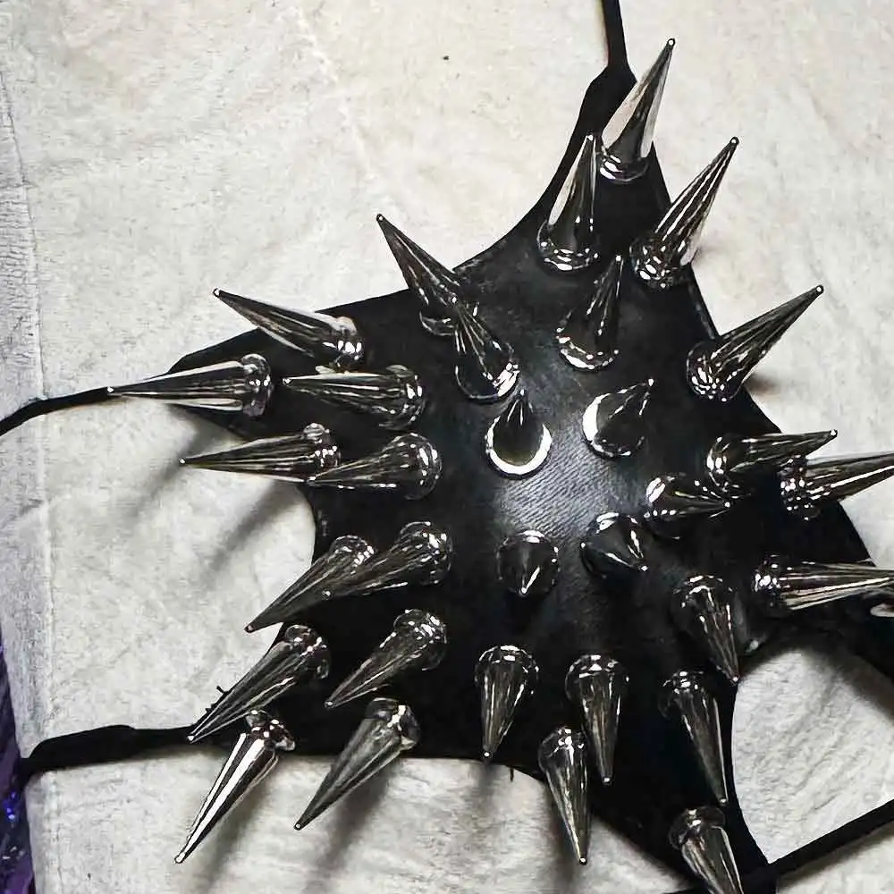 Goth Top Y2K Clothes Women's Tanks Emo Clothing Gothic Crop Tops with Spikes Punk Rock Teens ALT Rave Festival Bra Grunge Vkei thumbnail 3