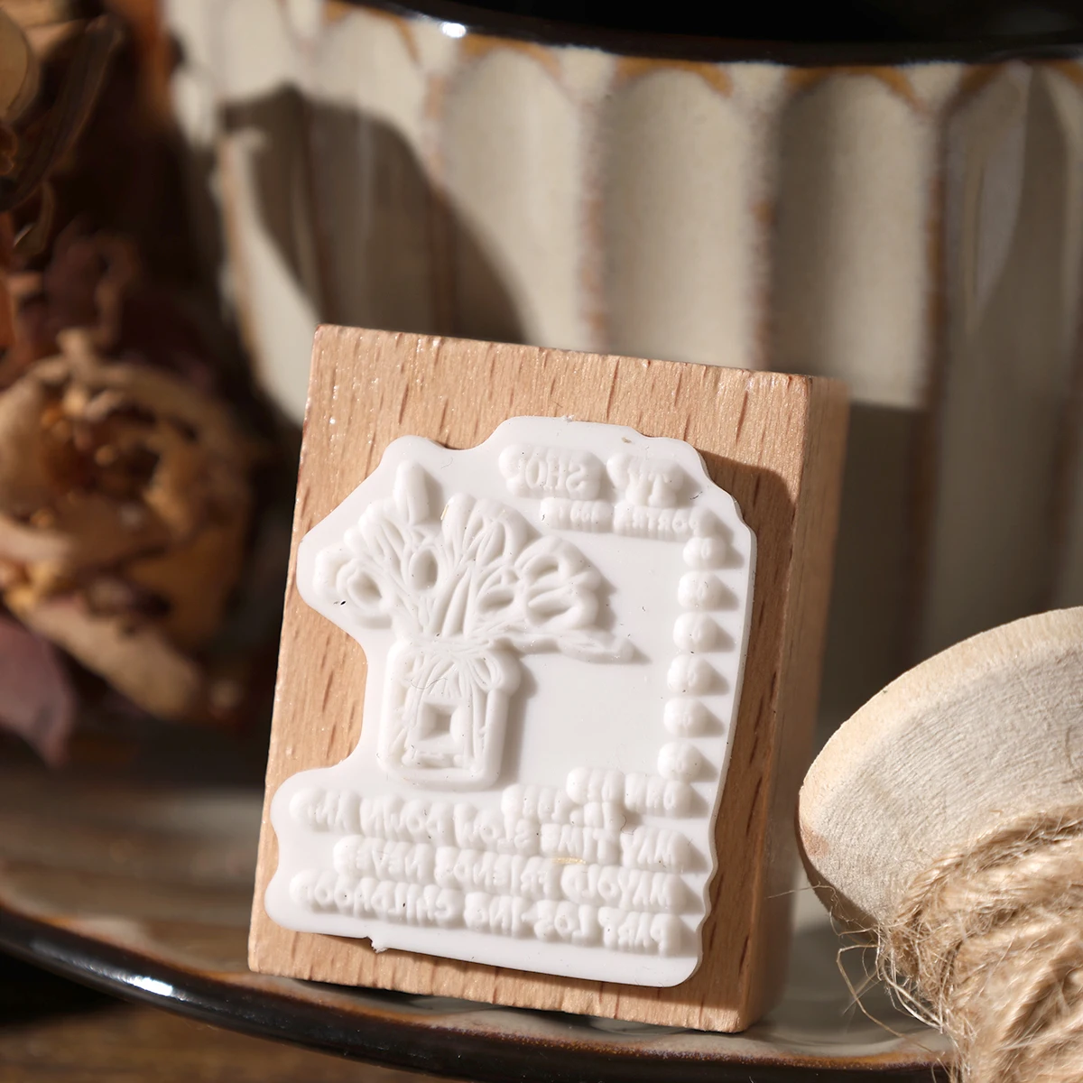 8pcs/box, Creative Floral Style Wooden Stamp, Suitable for Notebook, photo album, greeting card decoration, fashion supplies thumbnail 5