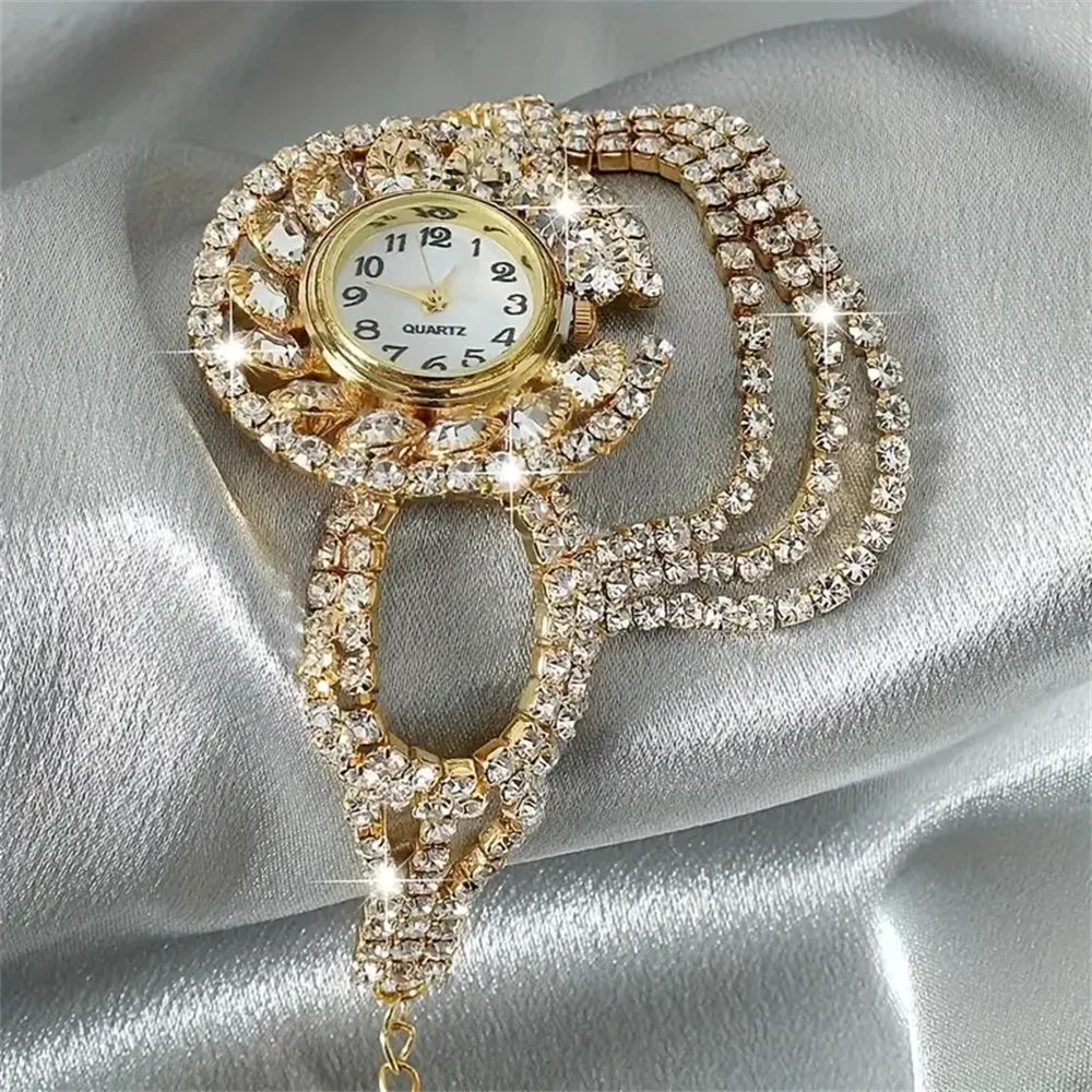 A stylish zinc alloy strap with charming round quartz women's watch with amphibole decoration without chronograph function, an e thumbnail 3