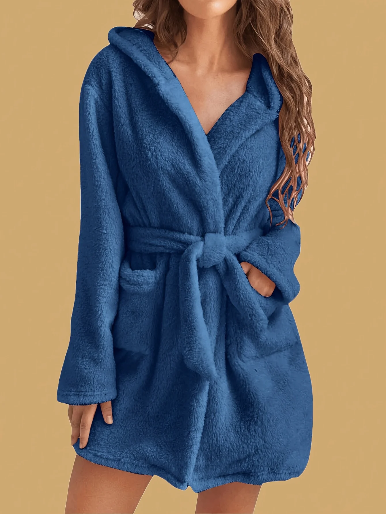 1 piece of women's solid color hooded robe with belt, cozy and warm fleece pajamas for home wear in autumn and winter. thumbnail 5