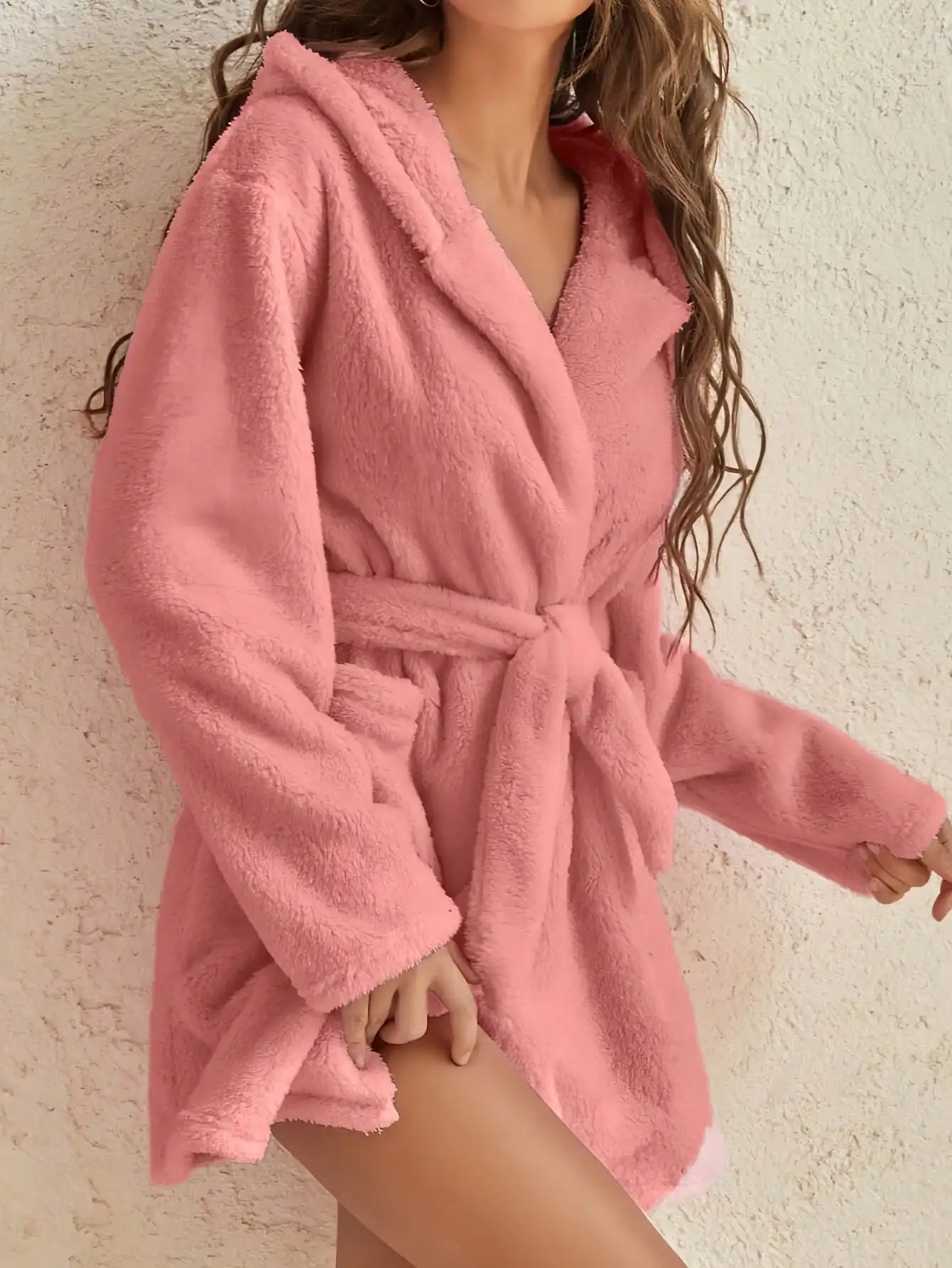 1 piece of women's solid color hooded robe with belt, cozy and warm fleece pajamas for home wear in autumn and winter. thumbnail 4