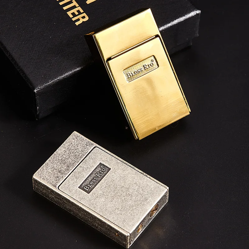 Retro Classic Grinding Wheel Lighter Vintage Open Flame Metal Oil Lighter Smoking Accessories Men's Gadgets Collect thumbnail 4