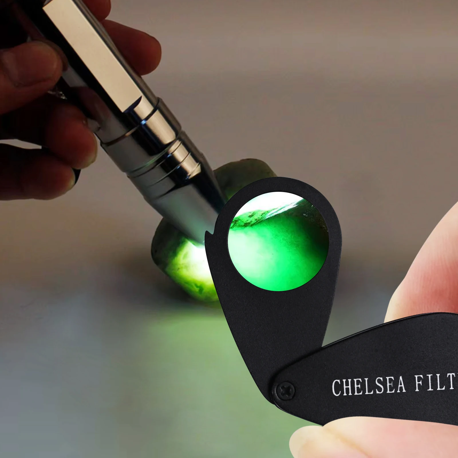 New Black Chelsea Filter 21mm Lens Diameter Mini Gemstone Tool with Glass Filter Foldable Design Heavy Duty thumbnail 2