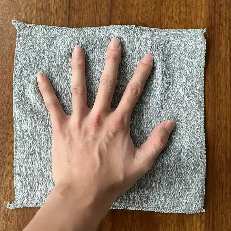 Thicken Microfiber Cleaning Cloths Lint Free Motorcycle Cleaning Towel Cloths Reusable Cleaning Towels Absorbent for Car Window thumbnail 2