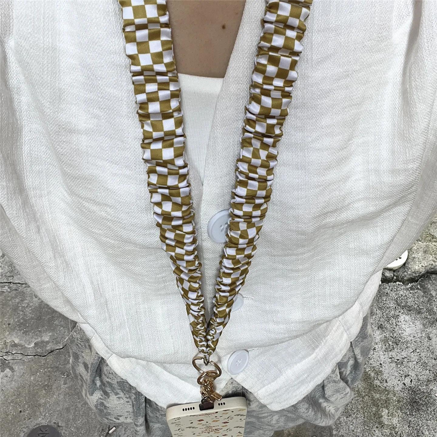 Keychain on the Phone Lanyard Golden Key Ring Neck Necklace Elastic Lanyard Luxury Female Keychain Anti-lost Accessories Chain thumbnail 3