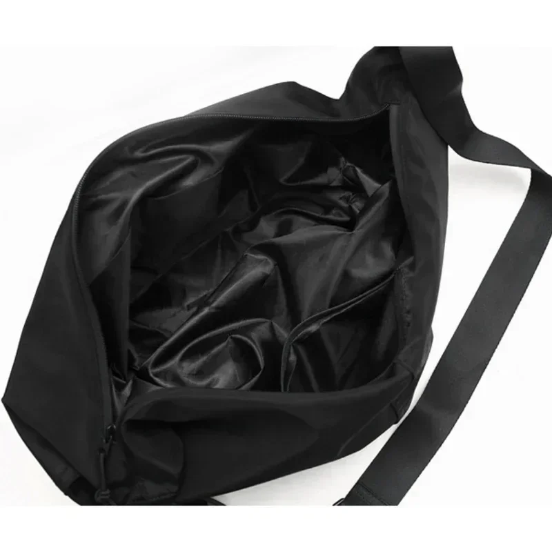 Crossbody Bags Men Solid Color Large Capacity Hobos Unisex Harajuku Japanese Style Nylon Waterproof Travel Shoulder Zipper Purse thumbnail 4