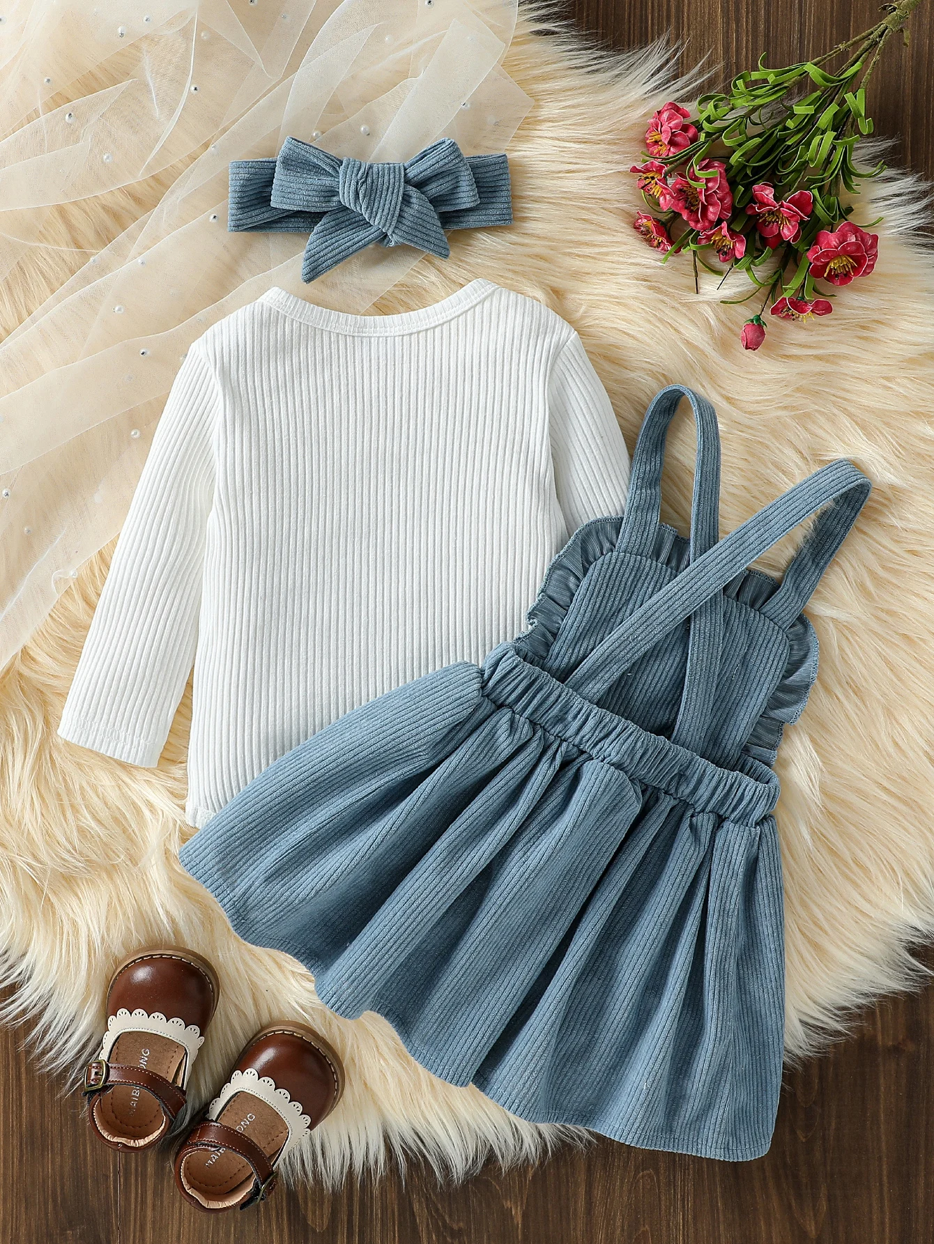 Baby Girls Autumn Outfit Long Sleeves Rompers and Crochet Flowers Suspender Skirt 3 Piece Cute Casual Clothes Set +Headband thumbnail 3