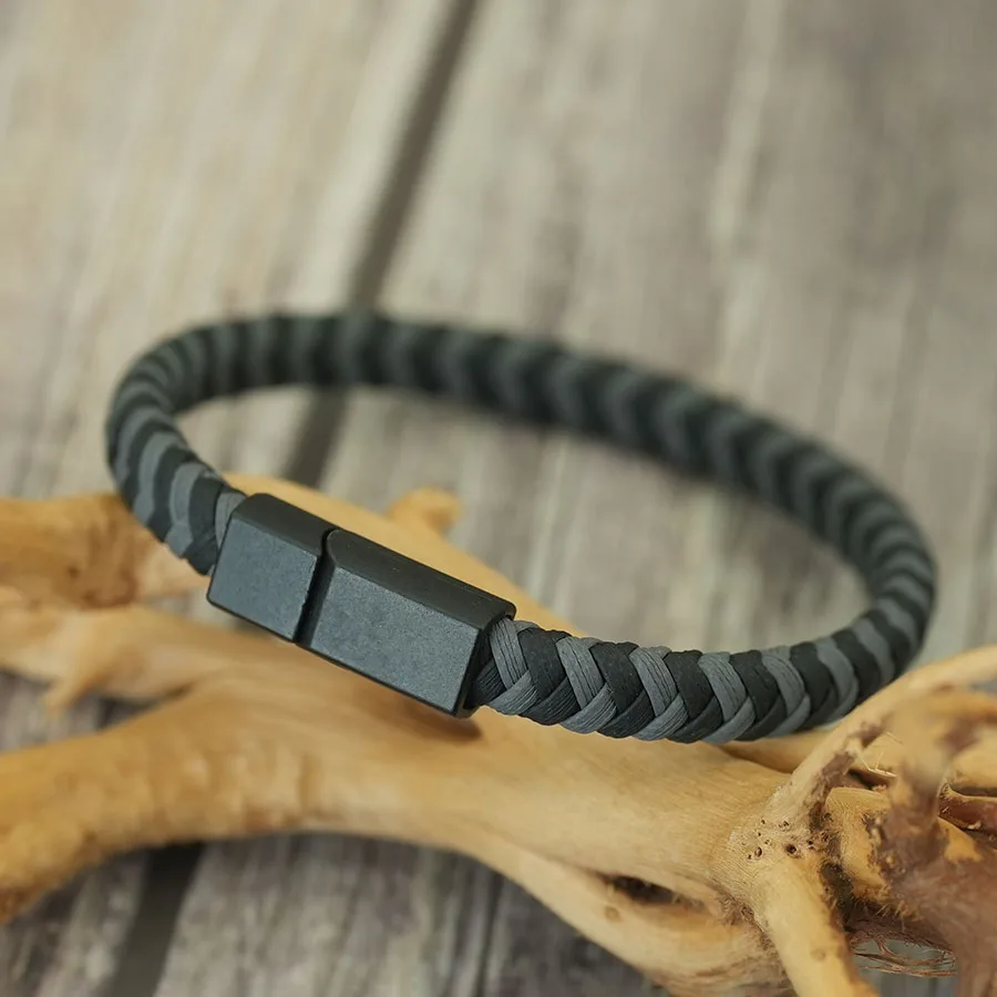 Premium PU Leather Men Bracelet Apparel Accessories Handwoven Magnetic Buckle Braslet Bangles Adventure Riding Cool Homme Joias thumbnail 6