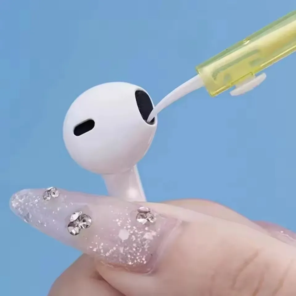 Retractable Cleaner Kit for Phone Phone Speaker Earphone Cleaning Brush Mobile Phone Cleaning Kits thumbnail 5