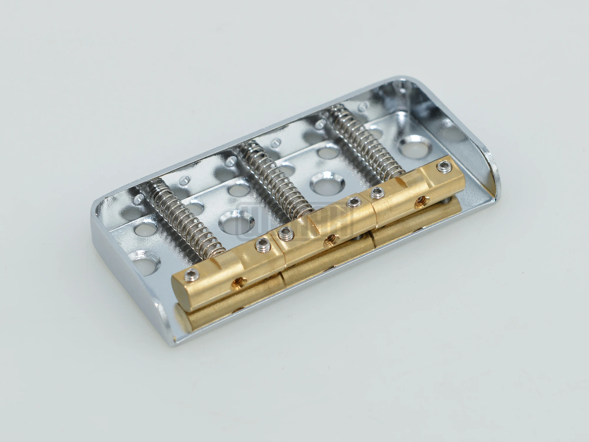 1 Set Short Bridge Set with 3pcs Brass Saddles Bridge String Length Compensation for Vintage Tele Electric Guitar thumbnail 5