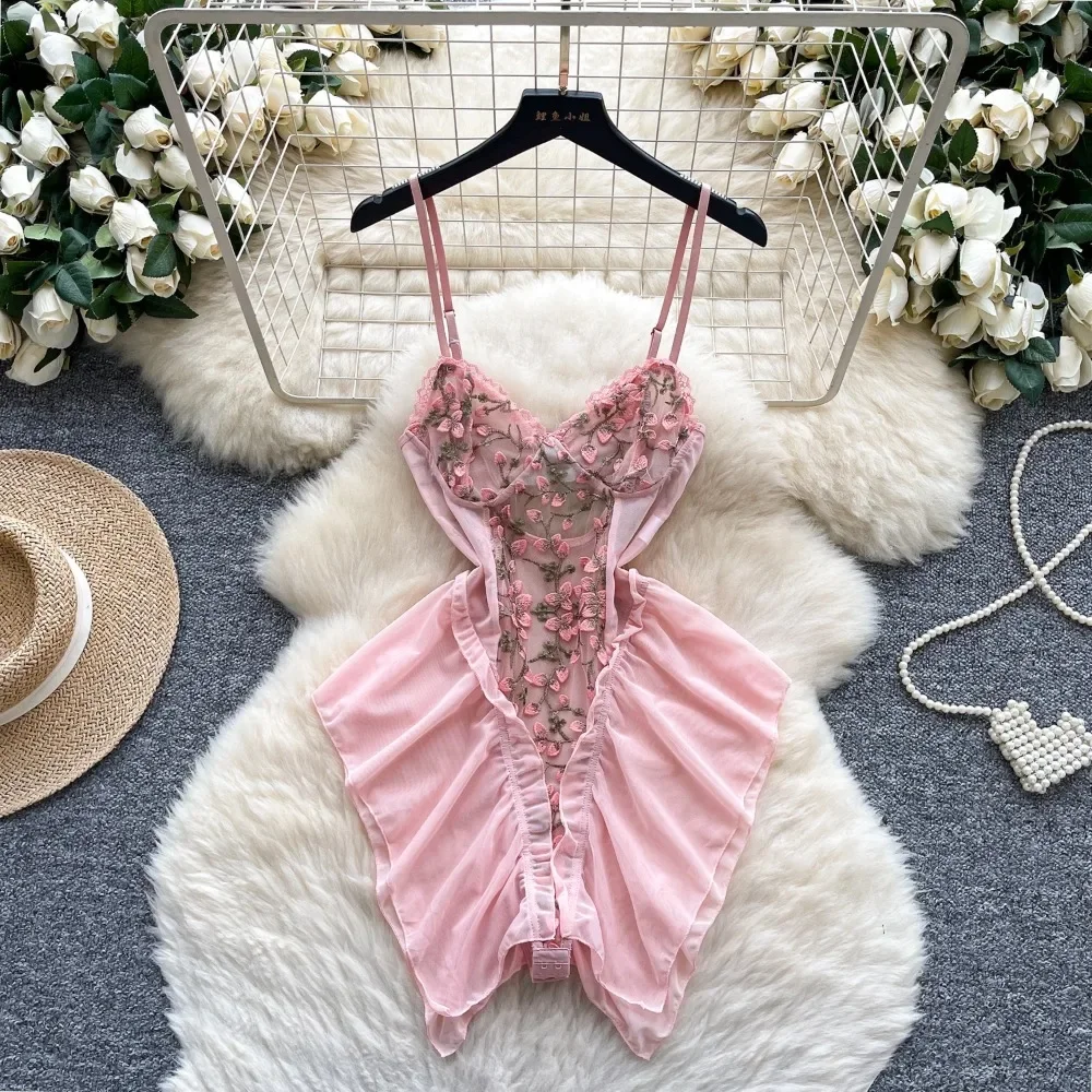 Sexy Slim Spliced Embroidered sleeveless bodysuits Chic Korean Camis Tank Top Fashion Off Shoulder Summer Women Clothing thumbnail 2
