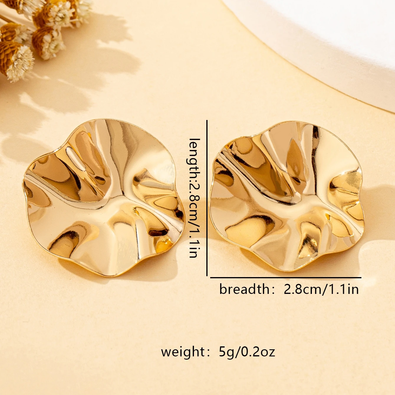 A Pair of Irregular Round Metal Stud Earrings Jewelry thumbnail 6