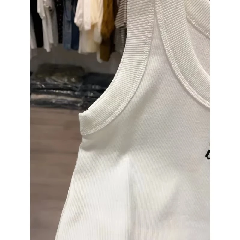 Yoga Gym Girls are super cool to wear sexy vests, new summer models, sleeveless tops, slimming shapes, sweet and spicy carnival thumbnail 4