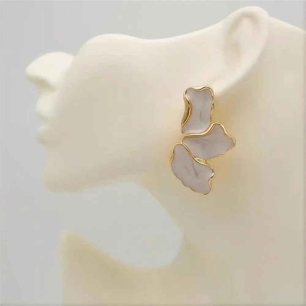 Cefiri Gold Plated Irregular Petal Earring For Women Unique Statement Flower Dangle Earrings Trendy Jewelry Gift thumbnail 3