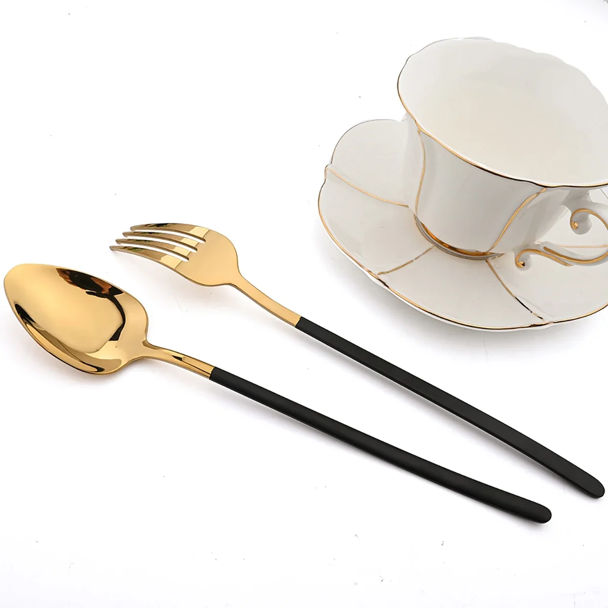 24pcs Christmas Dinnerware Set Stainless Steel Gold Cutlery Set Western Tableware Fork Knife Spoon Flatware Set Silverware Set thumbnail 4