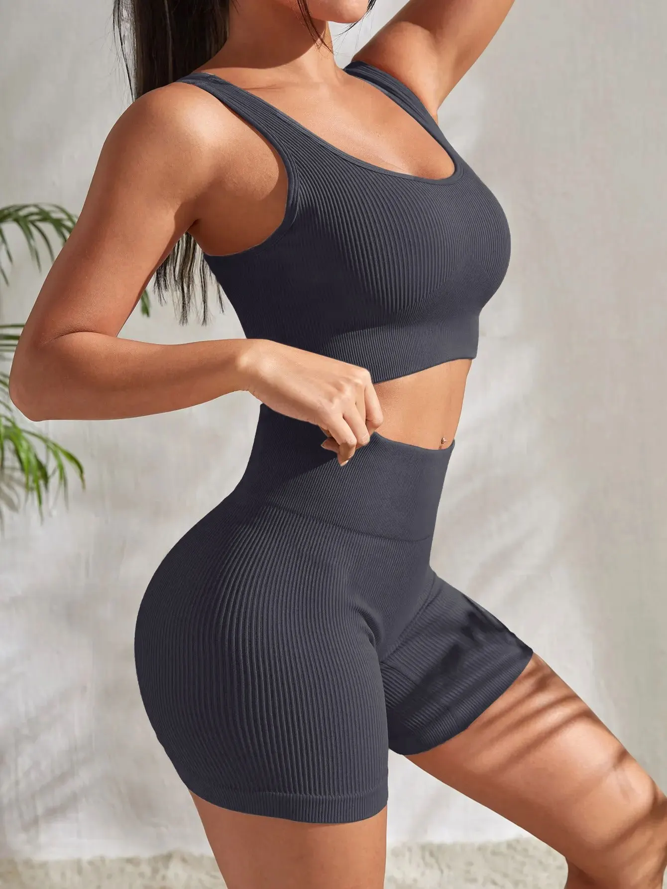 CZGUKE New Arrival Fashion Seamless Exercise Body-Tight Quick Dry Moisture Absorption High Waist Hip Yoga Fitness Set for Women thumbnail 4
