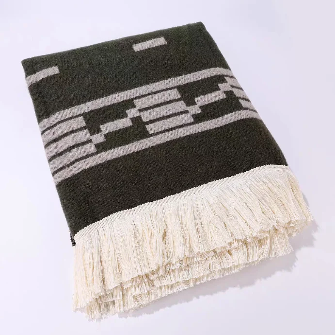 Men's Cape Fashionable Knitted Fringed Pullover Mantle Men Thickened Warm Large Shawl Wool-like Material Winter Season P1 thumbnail 6