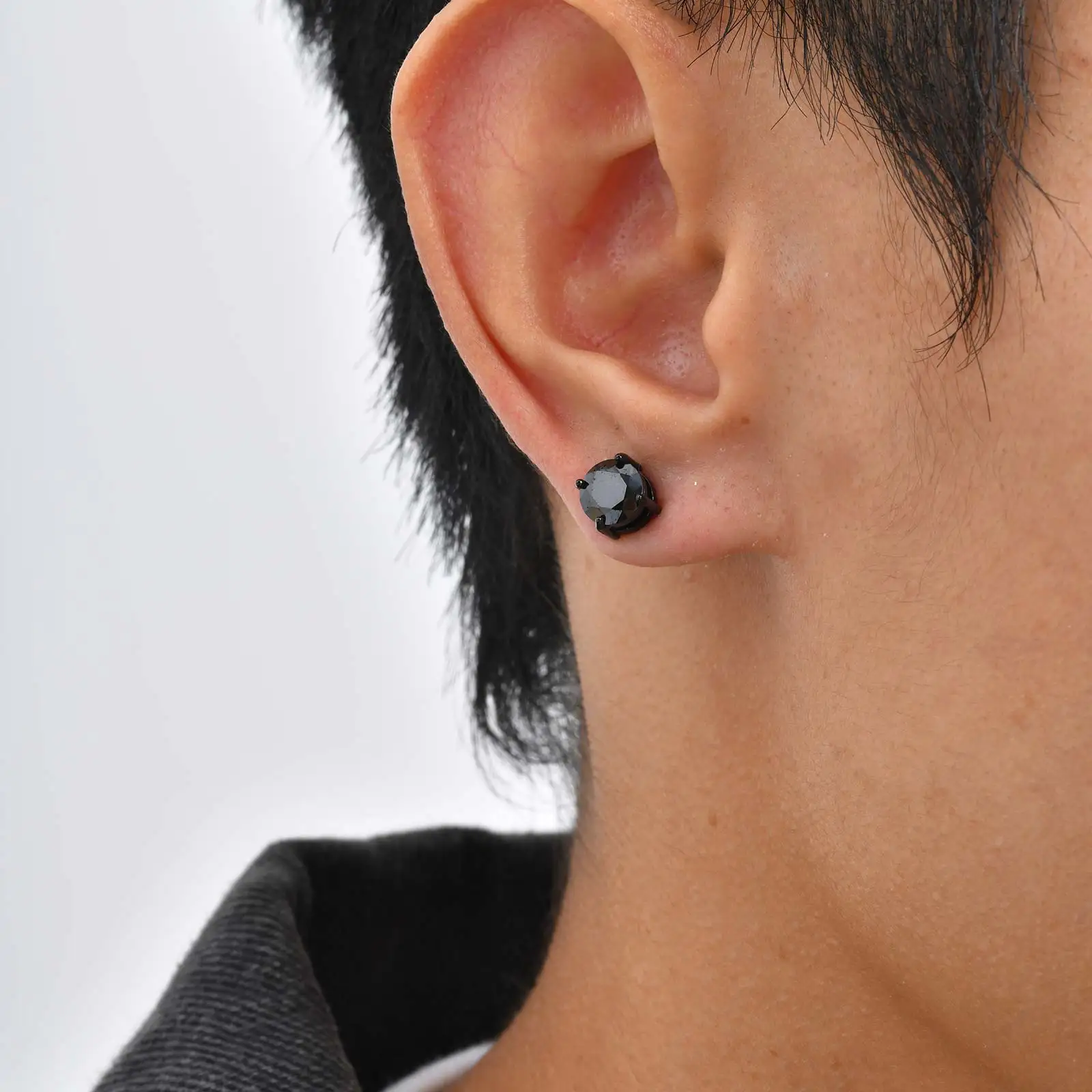 Punk Round Zircon Magnetic Ear Studs Clips Non Piercing Stainless Steel Small Earrings for Women Men Fashion Jewelry ﻿ thumbnail 5