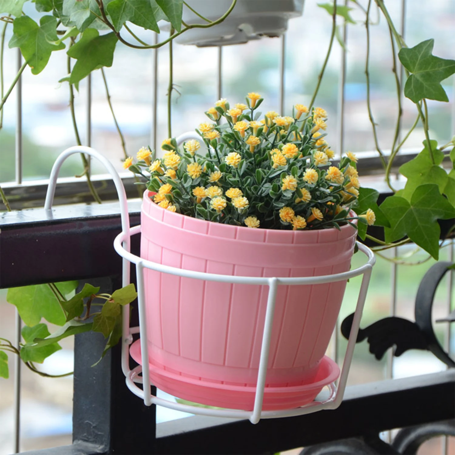 Round Iron Flower Pot Holder Balcony Railing Hanging Bonsai Planter No Drilling for Balcony Gardening Home Wall-Mounted Pot Rack thumbnail 2