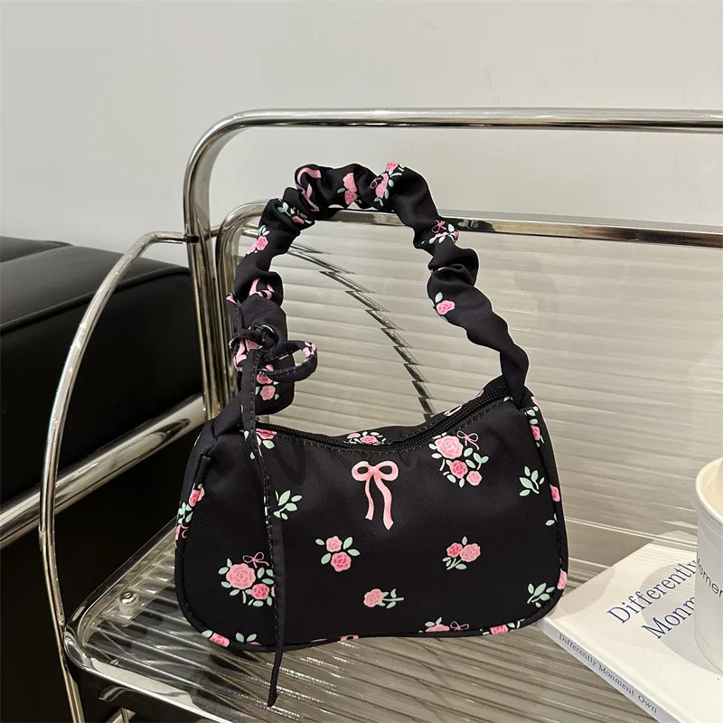 Women's Underarm Bag Canvas Pleated Handlebags Armpit Purse FloralBow Printed Zipper Strap Zipper Closure Chic Hobo Bag thumbnail 2